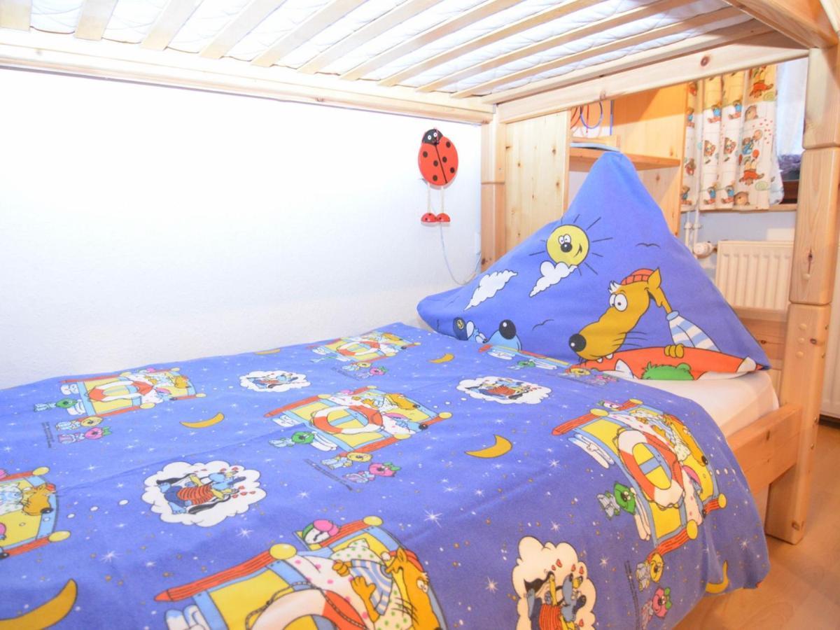 Quiet Holiday Home With Terrace Korbach Ngoại thất bức ảnh